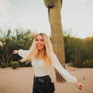 Meet your Posher, Baylie